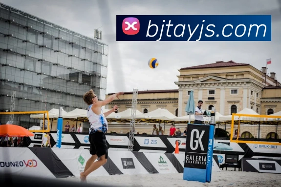 俄罗斯国家队谢苗诺夫伤缺后防受考验 备战关键赛事成看点